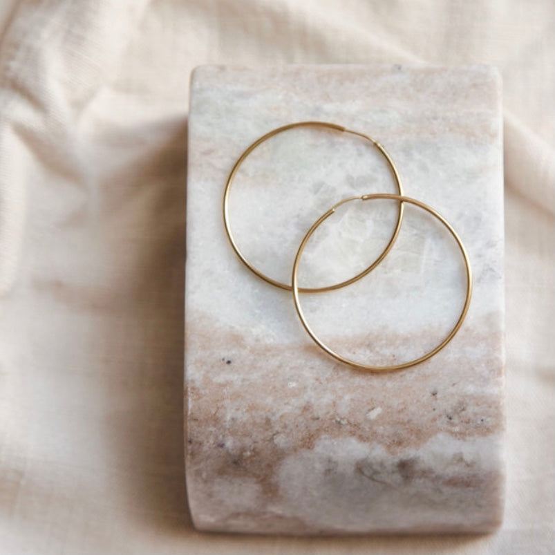 Vintage Sparrow Jewelry Gold Hoops Earrings 