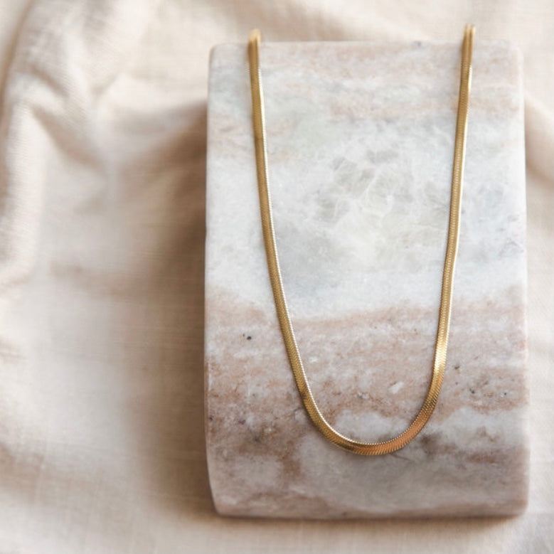 Vintage Sparrow Jewelry 14k Minimalist Forever Necklace