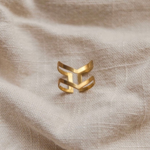 Vintage Sparrow Jewelry Wonder Ring
